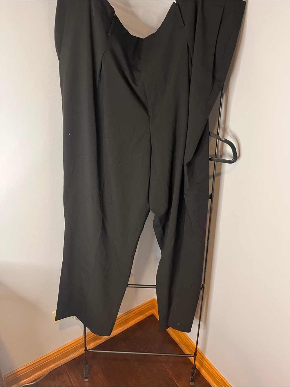 Women's Black Wide-Leg Trousers